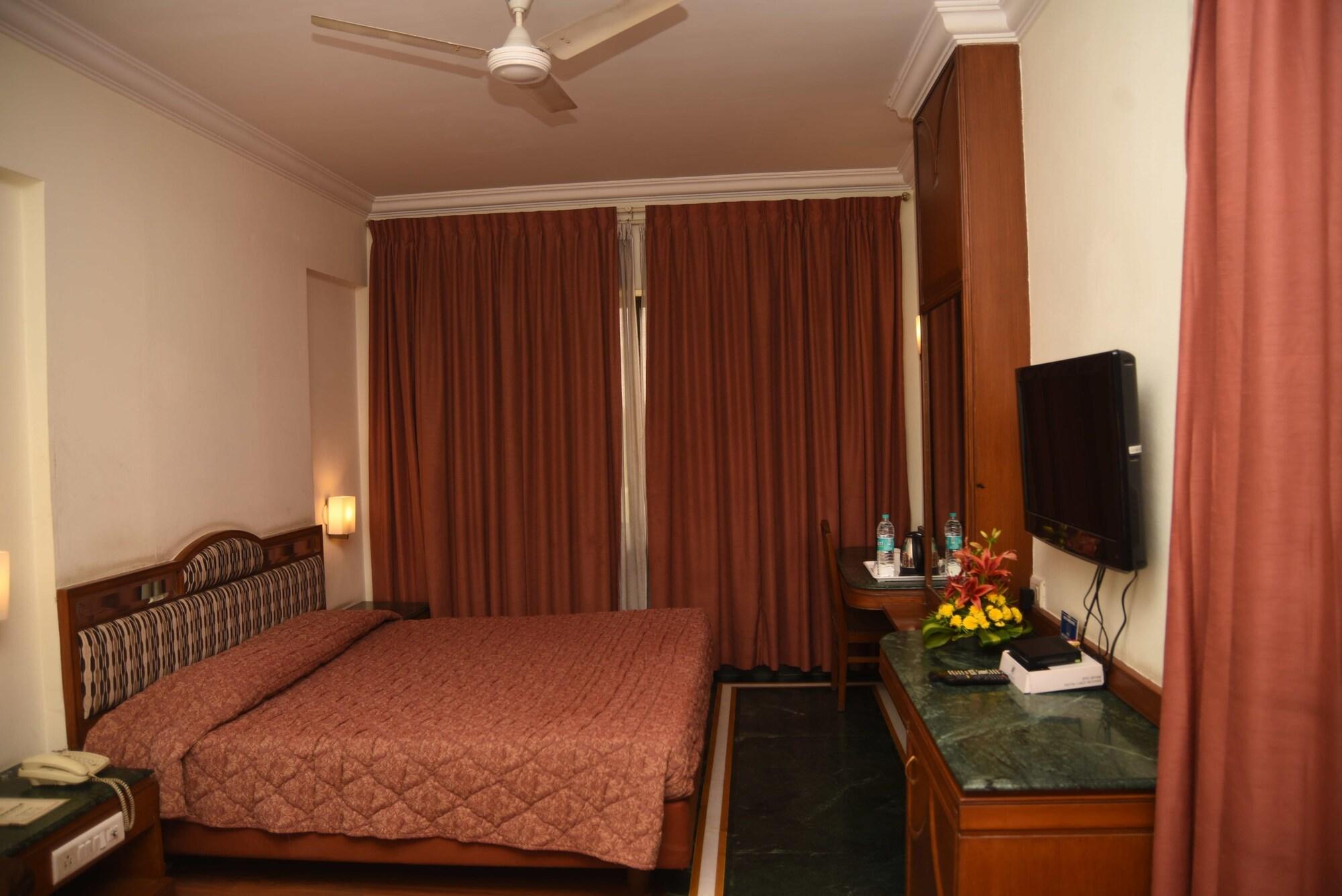 Hotel Maurya 벵갈루루 외부 사진