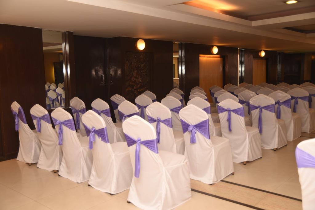 Hotel Maurya 벵갈루루 외부 사진