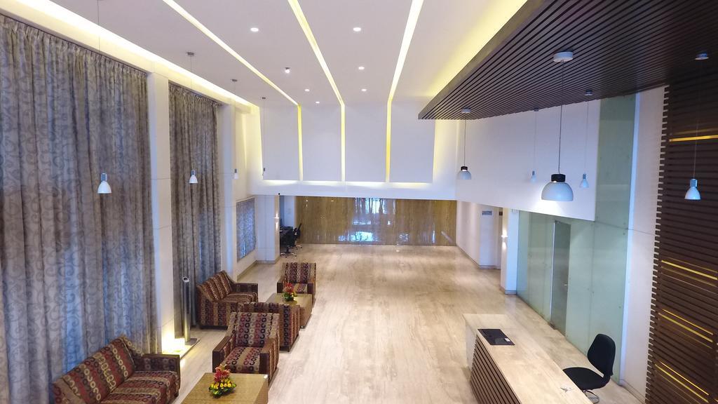 Hotel Maurya 벵갈루루 외부 사진