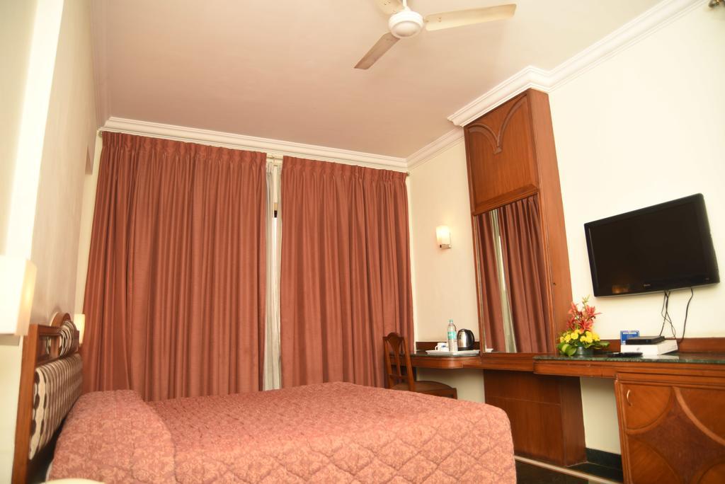 Hotel Maurya 벵갈루루 객실 사진