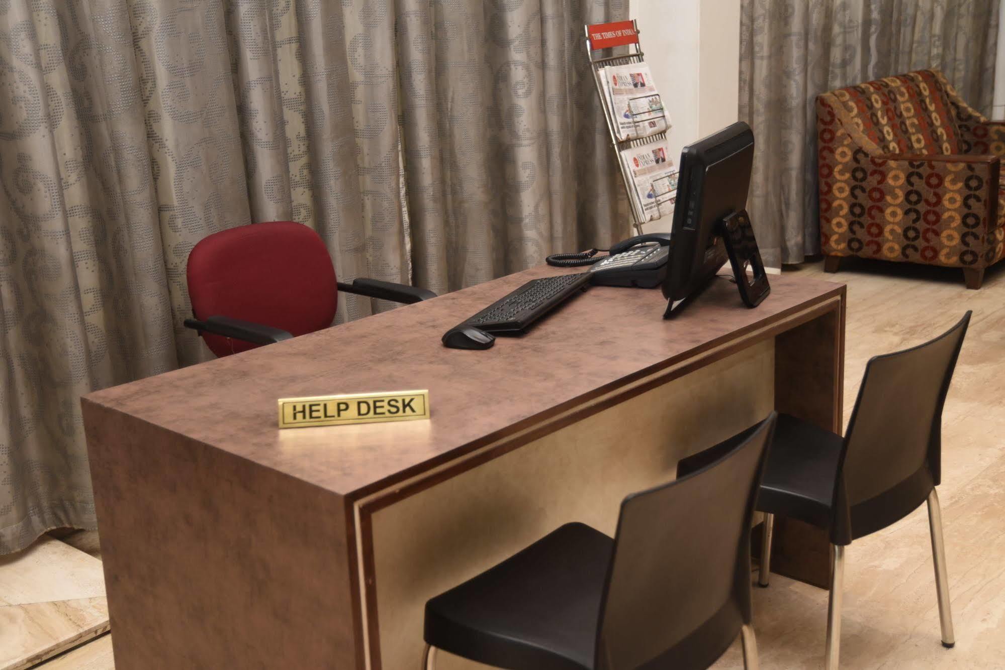 Hotel Maurya 벵갈루루 외부 사진