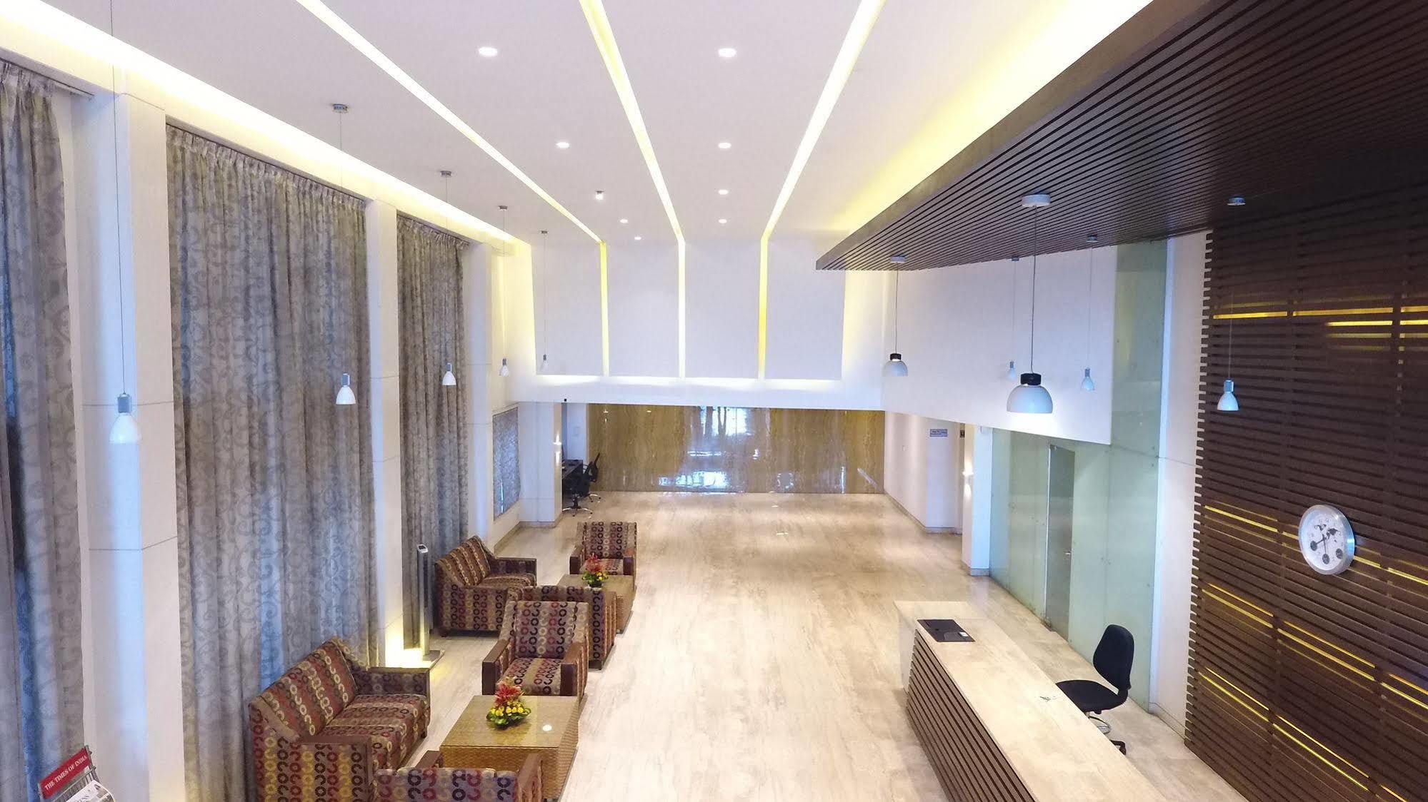 Hotel Maurya 벵갈루루 외부 사진